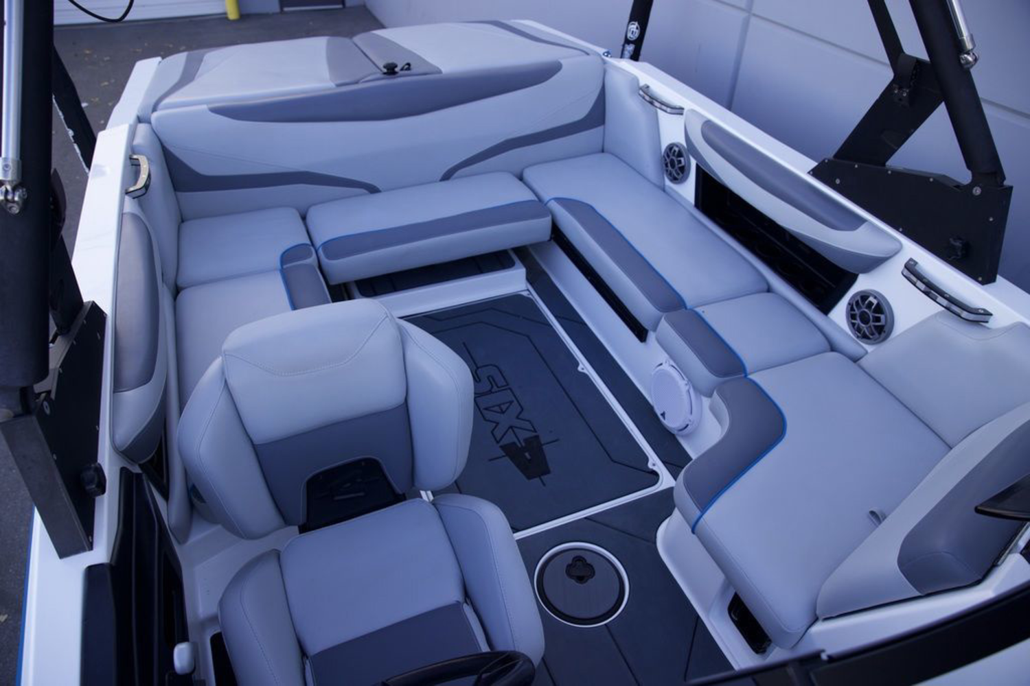 2020 Axis Wake Research T22