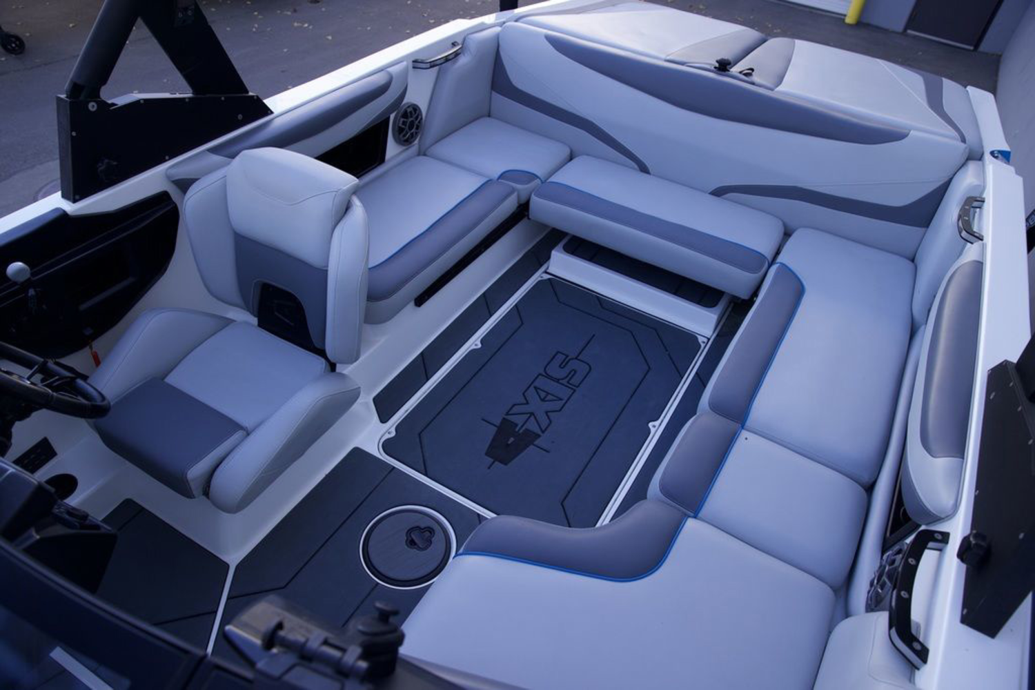 2020 Axis Wake Research T22