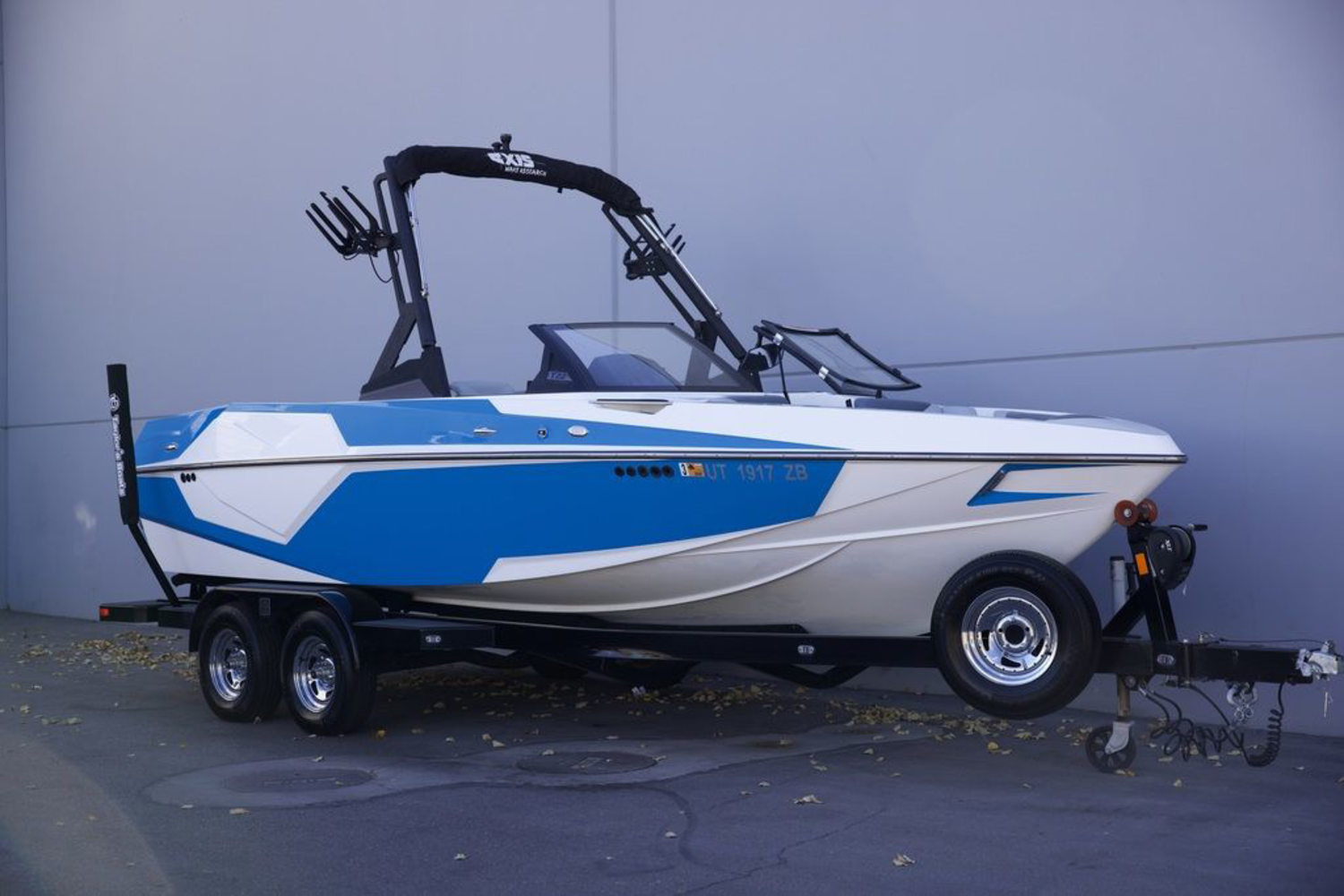 2020 Axis Wake Research T22