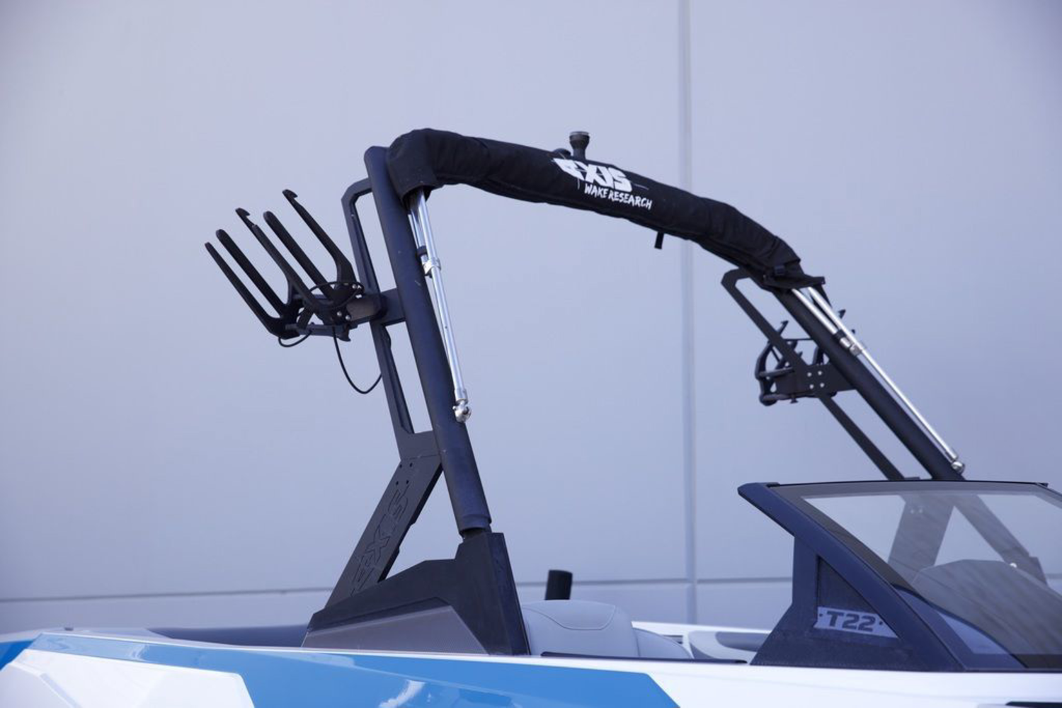 2020 Axis Wake Research T22