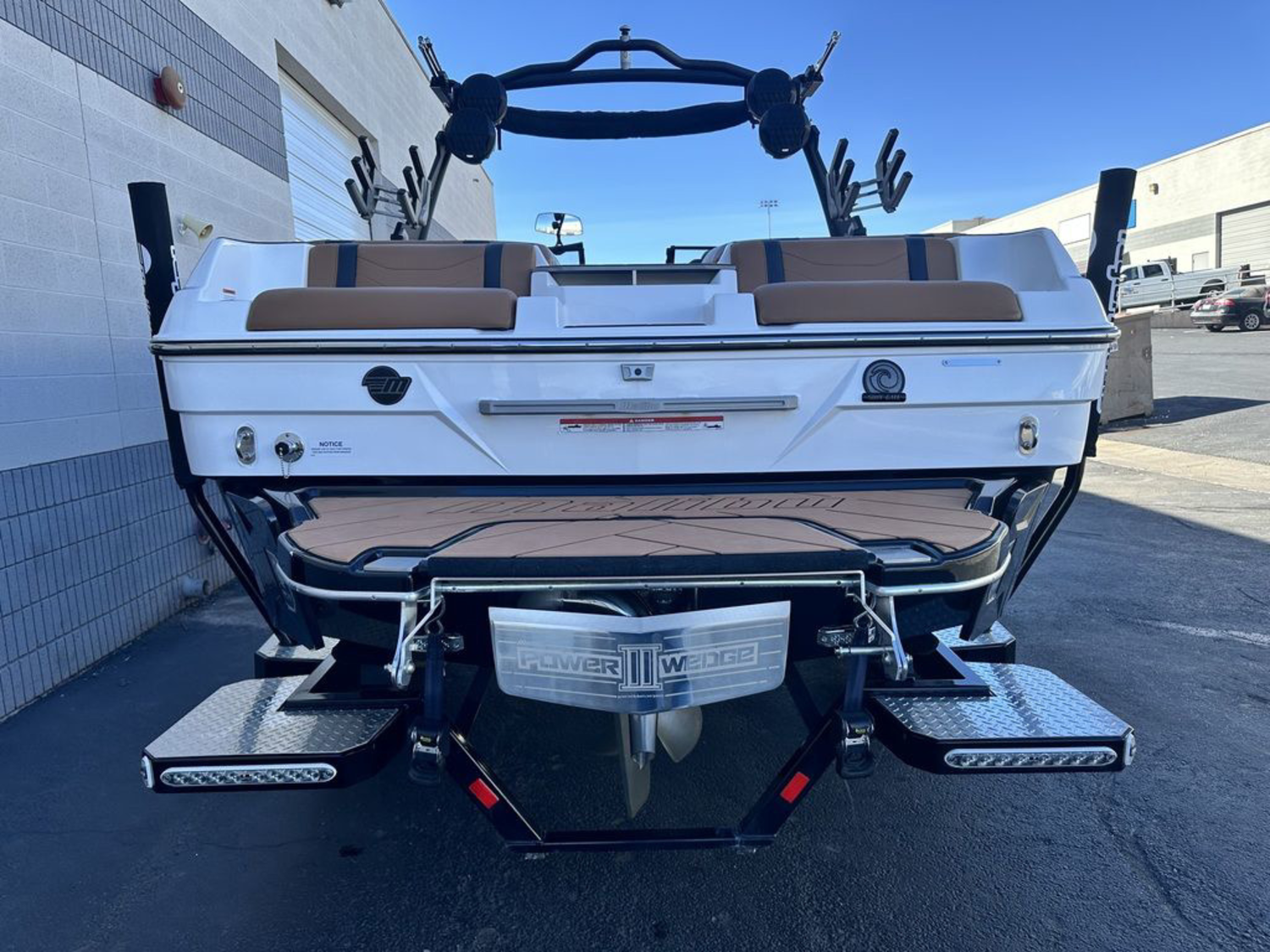2024 Malibu Boats 23 LSV