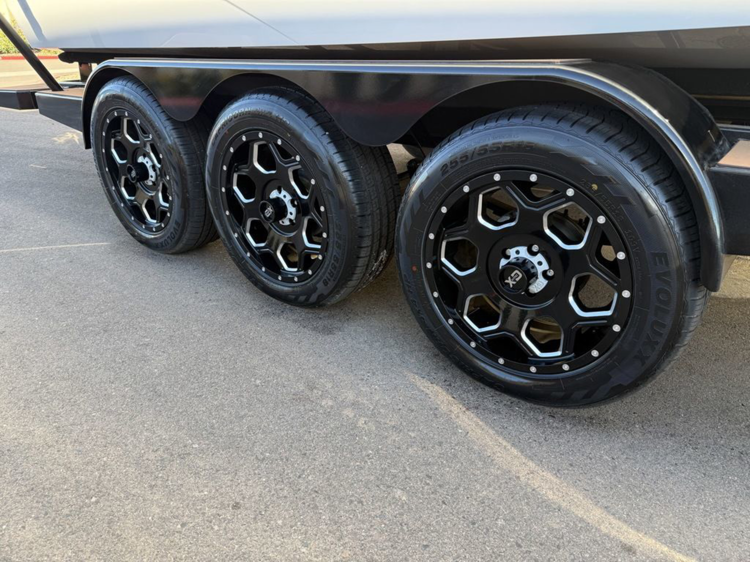 2025 Malibu Boats 25 LSV