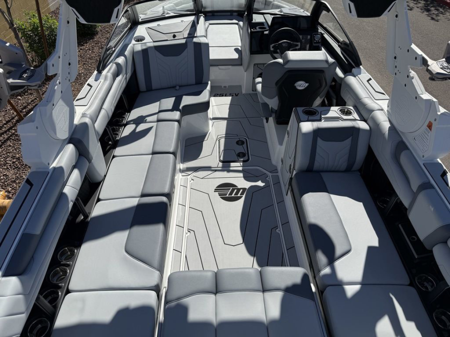 2025 Malibu Boats Wakesetter 25 LSV for sale in Gilbert, Arizona