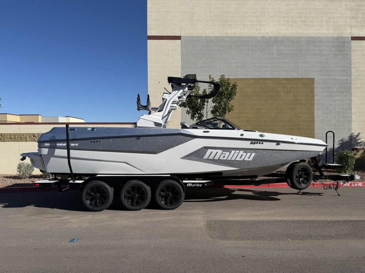 2026 Malibu Boats 24 MXZ