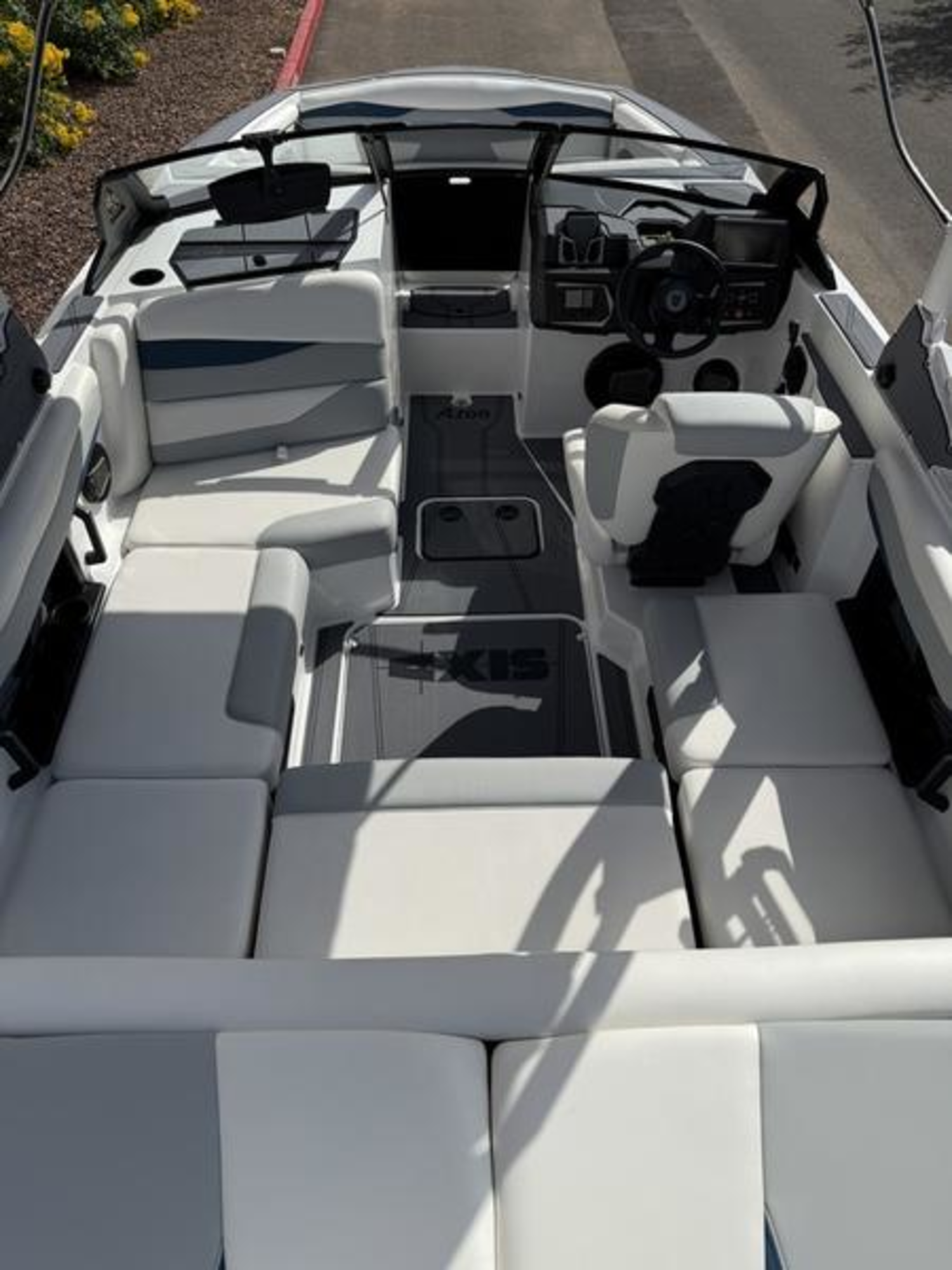 2026 Axis Wake Research A200