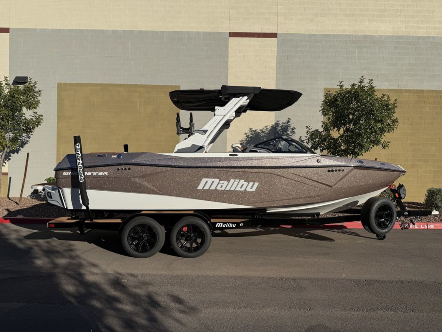 2026 Malibu Boats 23 LSV