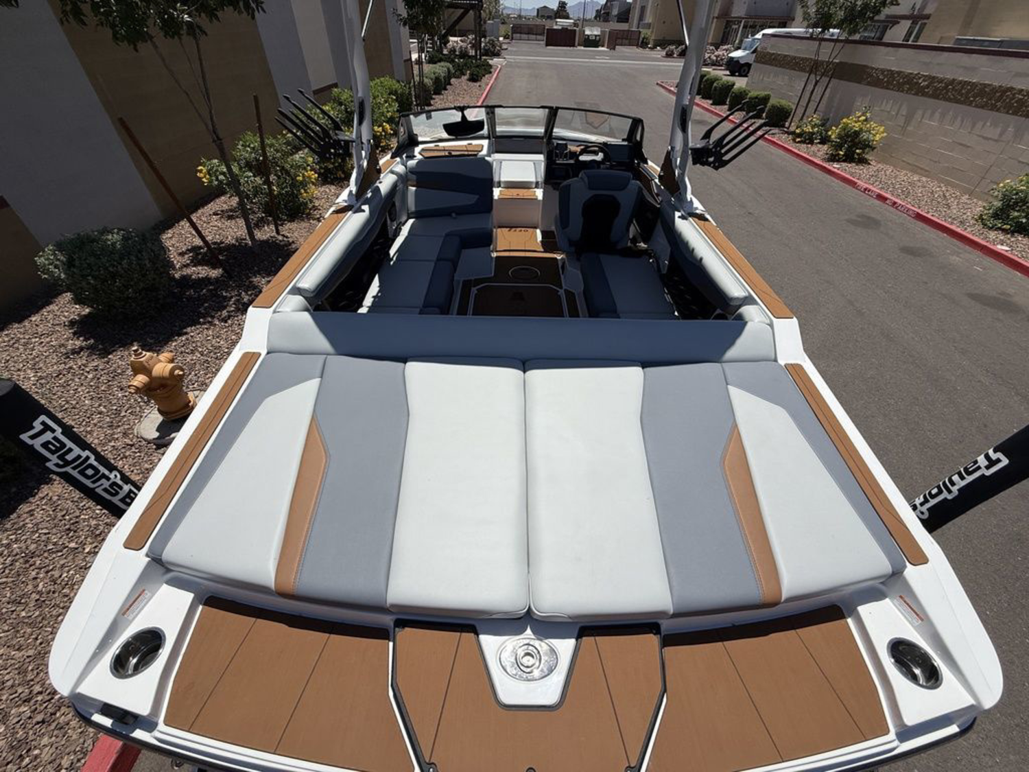 2026 Axis Wake Research T220