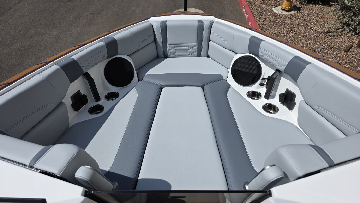2026 Malibu Boats 26 LSV