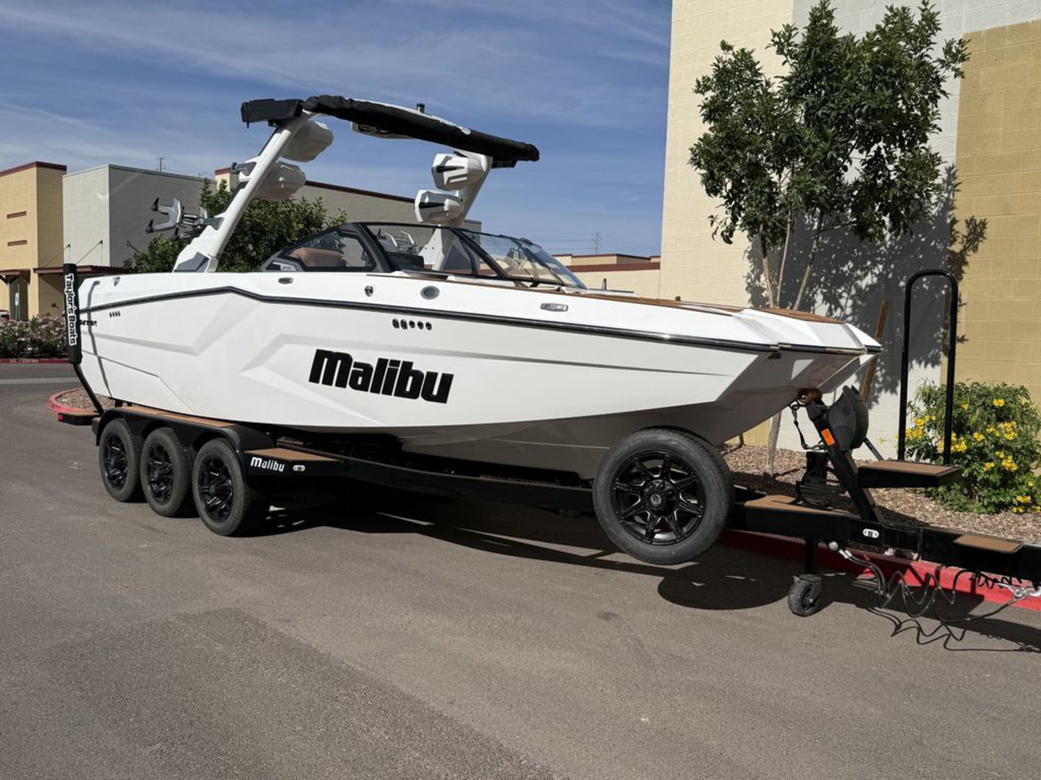 2026 Malibu Boats 24 MXZ