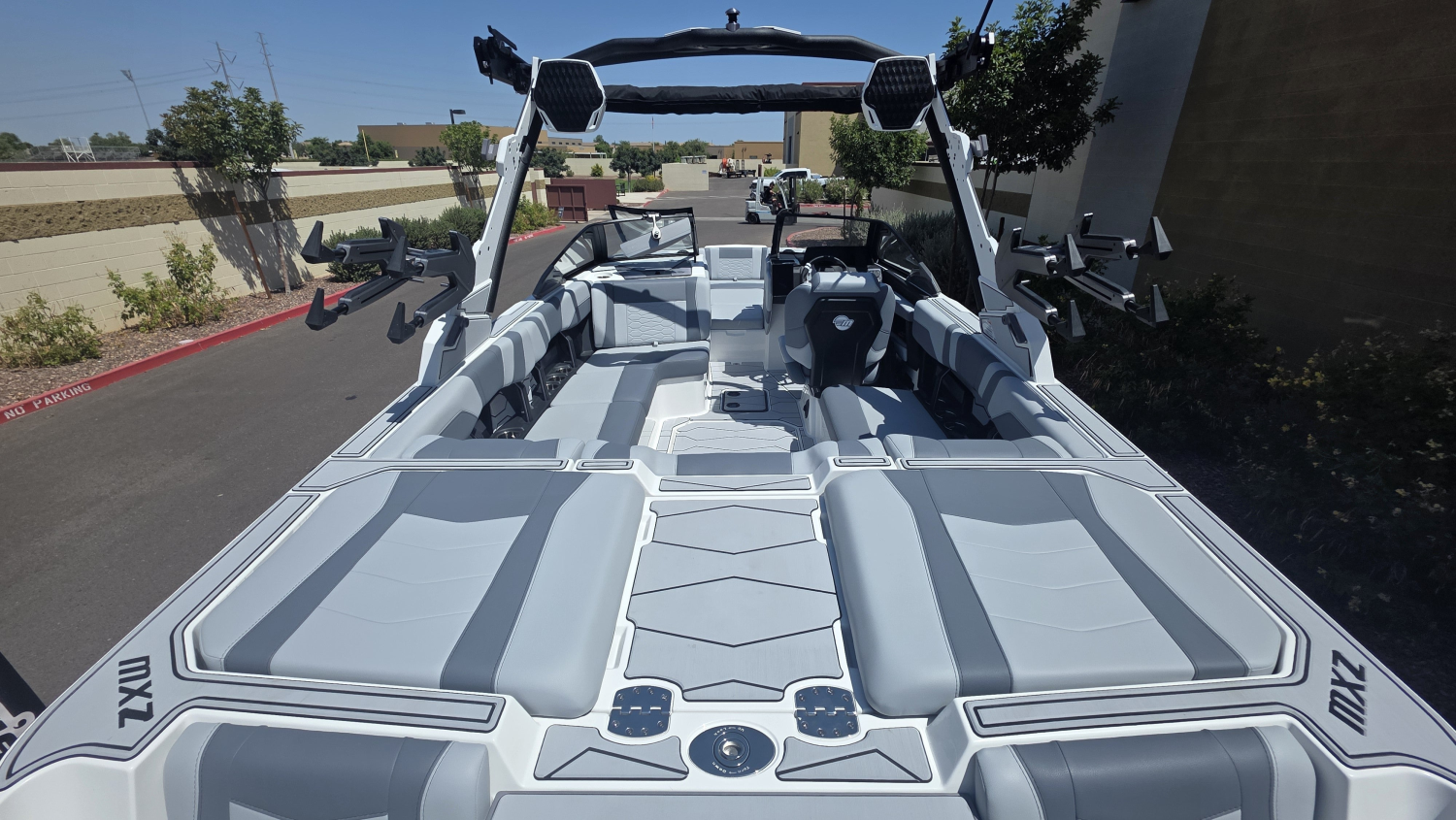 2026 Malibu Boats 22 MXZ