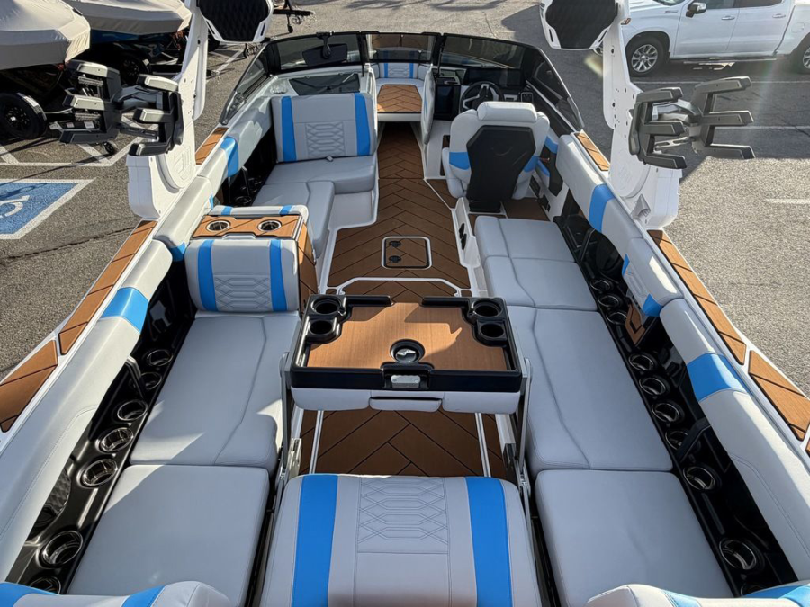 2026 Malibu Boats Wakesetter 26 LSV for sale in Littleton, Colorado