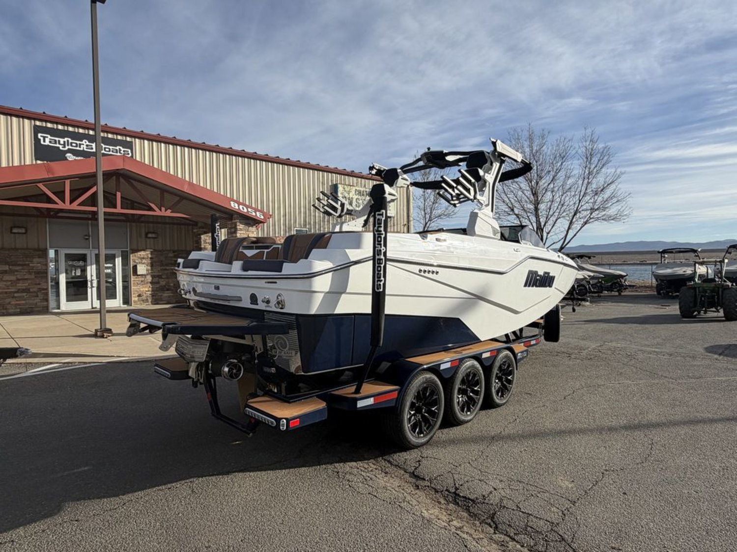 2026 Malibu Boats M242