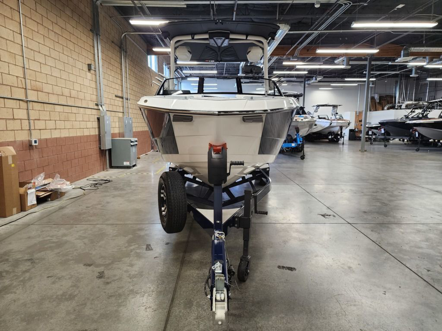 2025 Malibu Boats 26 LSV