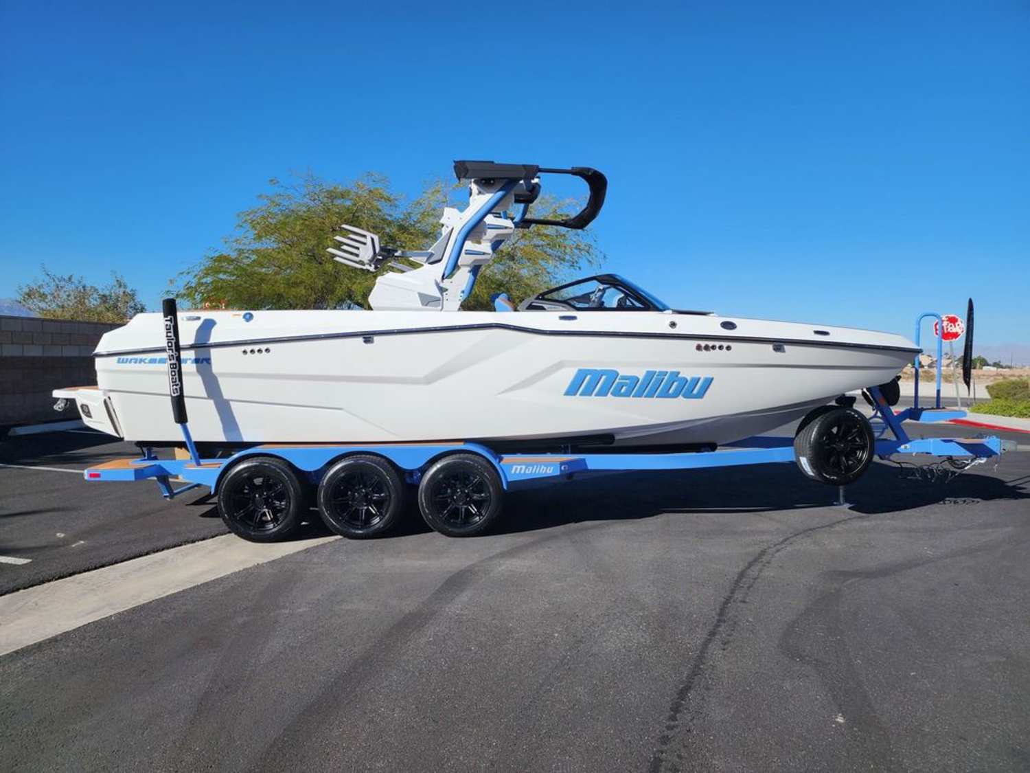 2026 Malibu Boats 24 MXZ