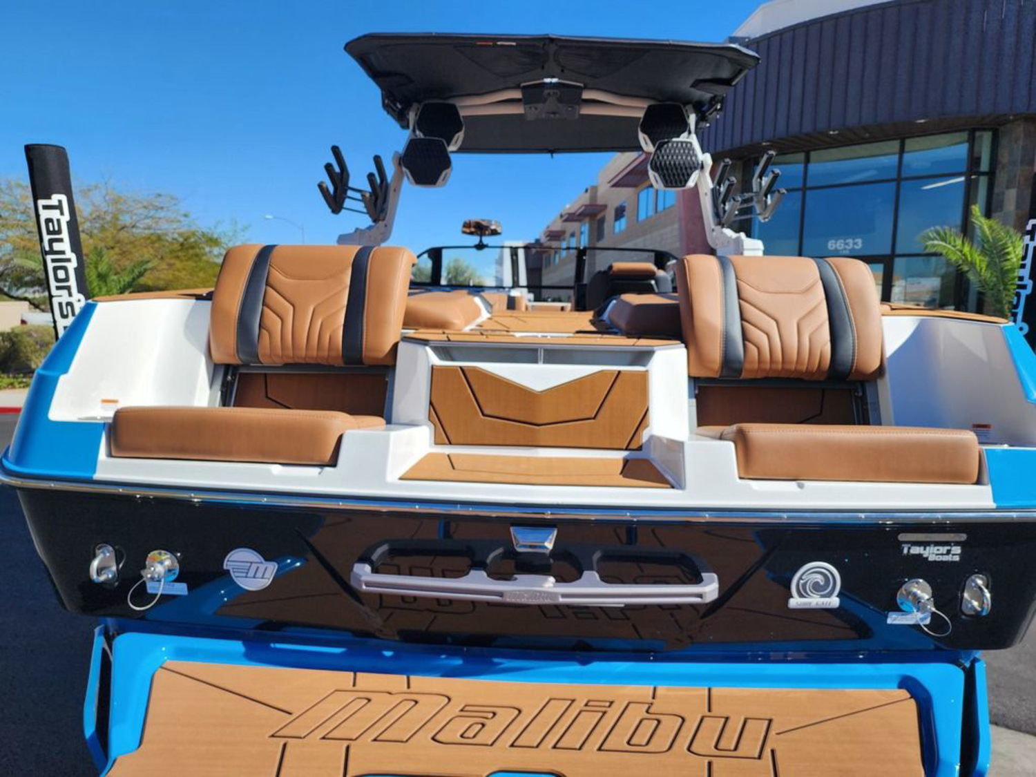 2026 Malibu Boats 25 LSV