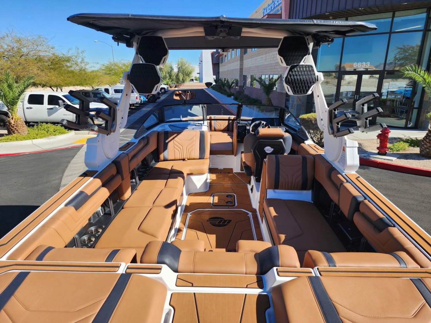 2026 Malibu Boats 25 LSV