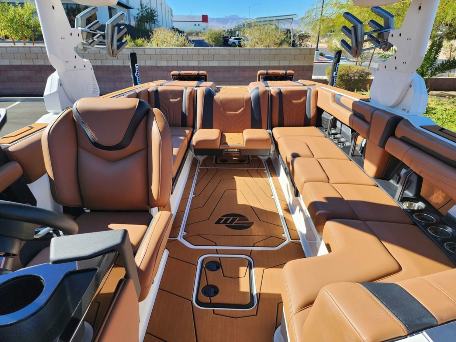 2026 Malibu Boats 25 LSV