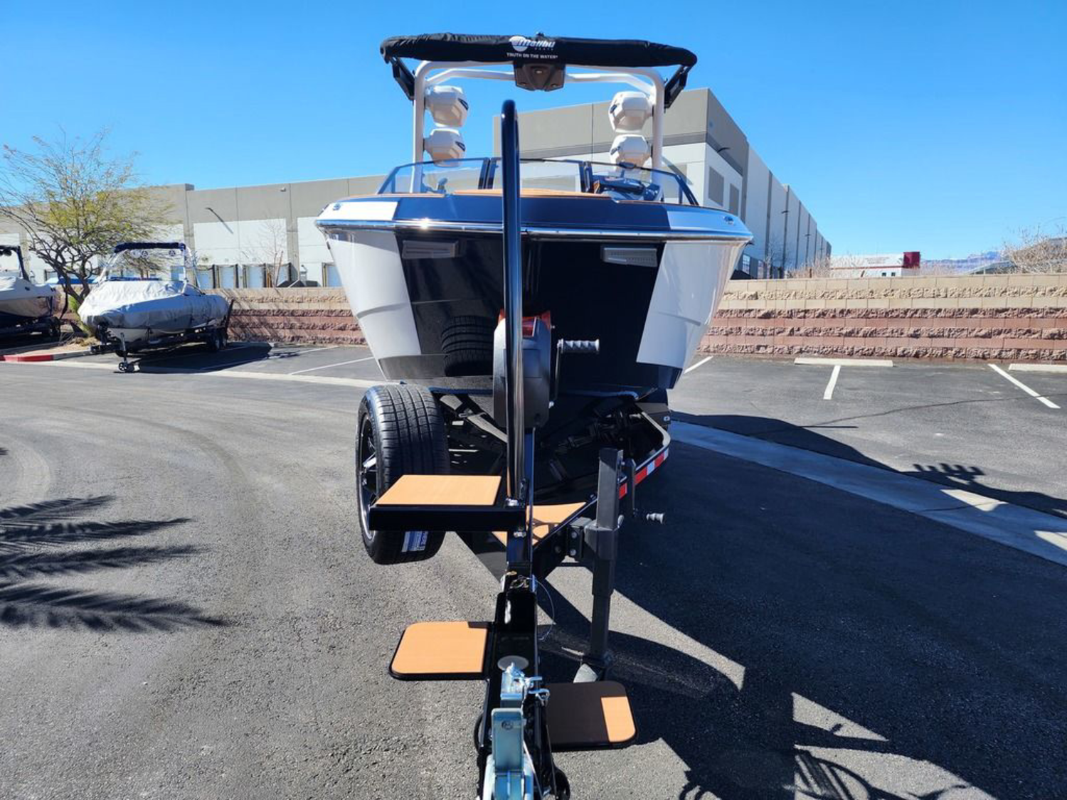 2026 Malibu Boats 26 LSV