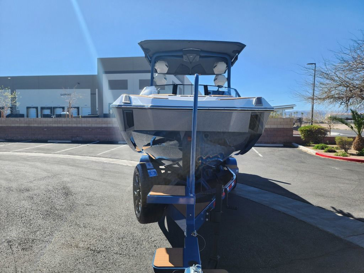 2026 Malibu Boats M242