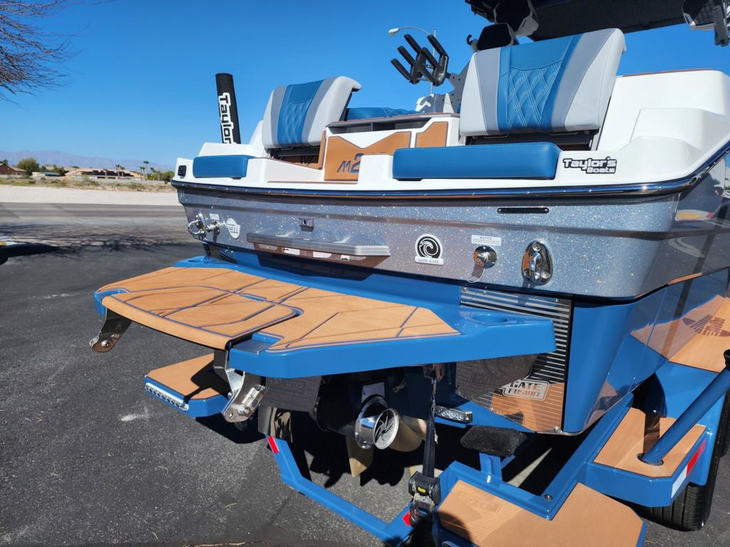 2026 Malibu Boats M242