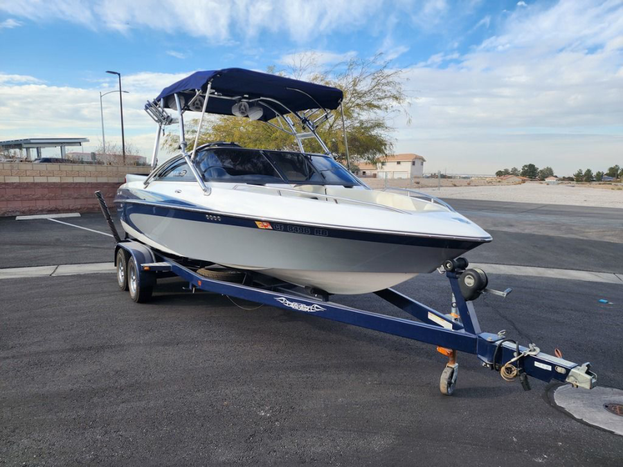 2004 Malibu Boats Wakesetter 23 LSV for sale in Las Vegas, Nevada