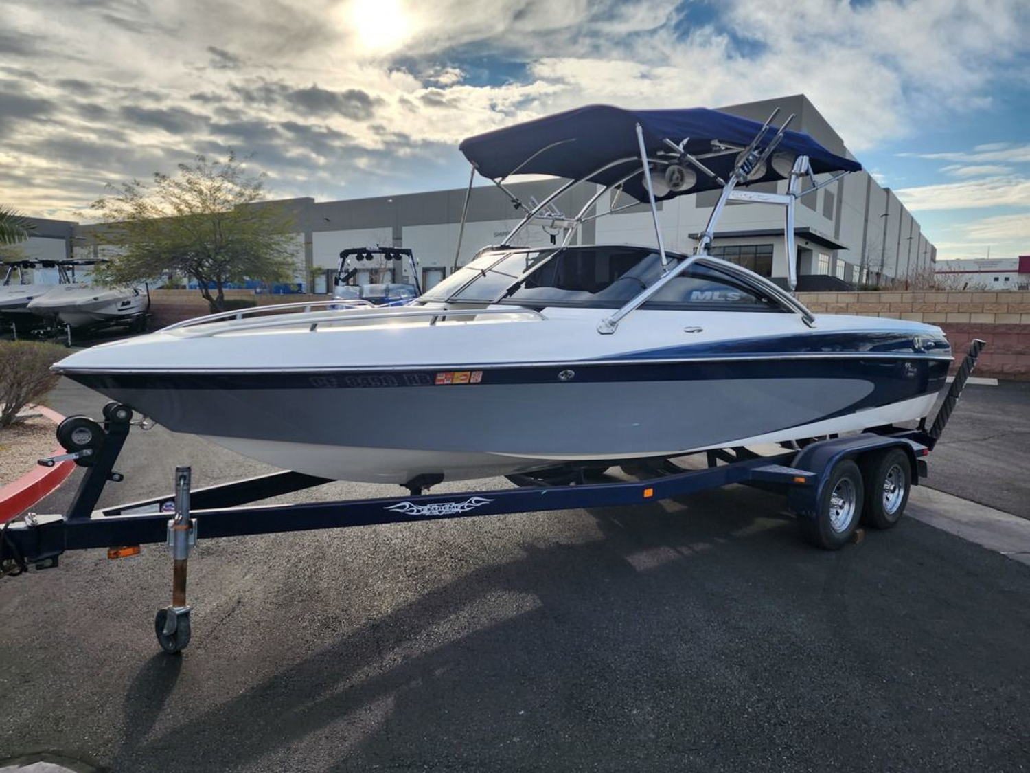 2004 Malibu Boats Wakesetter 23 LSV