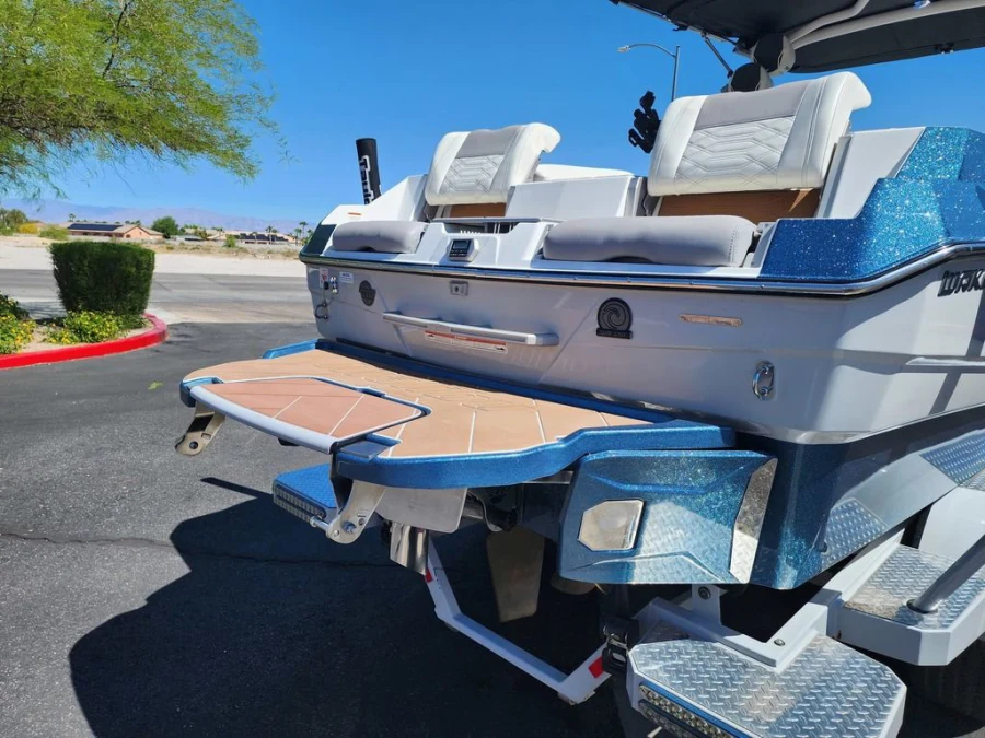 2022 Malibu Boats Wakesetter 25 LSV for sale in Las Vegas, Nevada