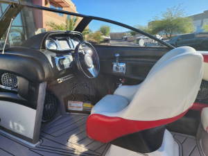 2014 Malibu Boats Wakesetter 247 LSV for sale in Las Vegas, Nevada