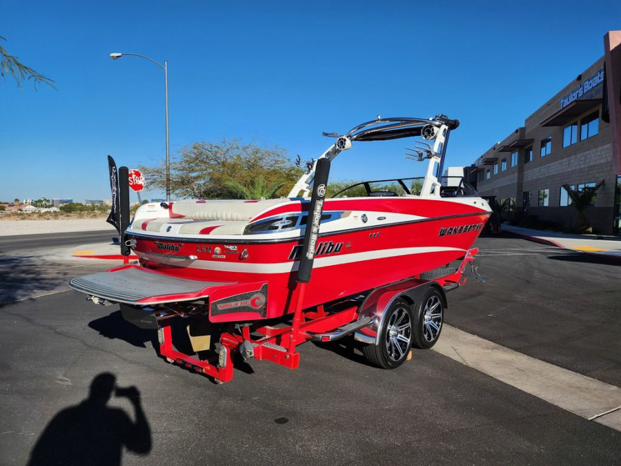 2014 Malibu Boats Wakesetter 247 LSV for sale in Las Vegas, Nevada