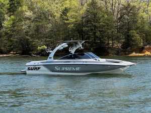 2014 Supreme Boats V226 for sale in MOORESVILLE, North Carolina