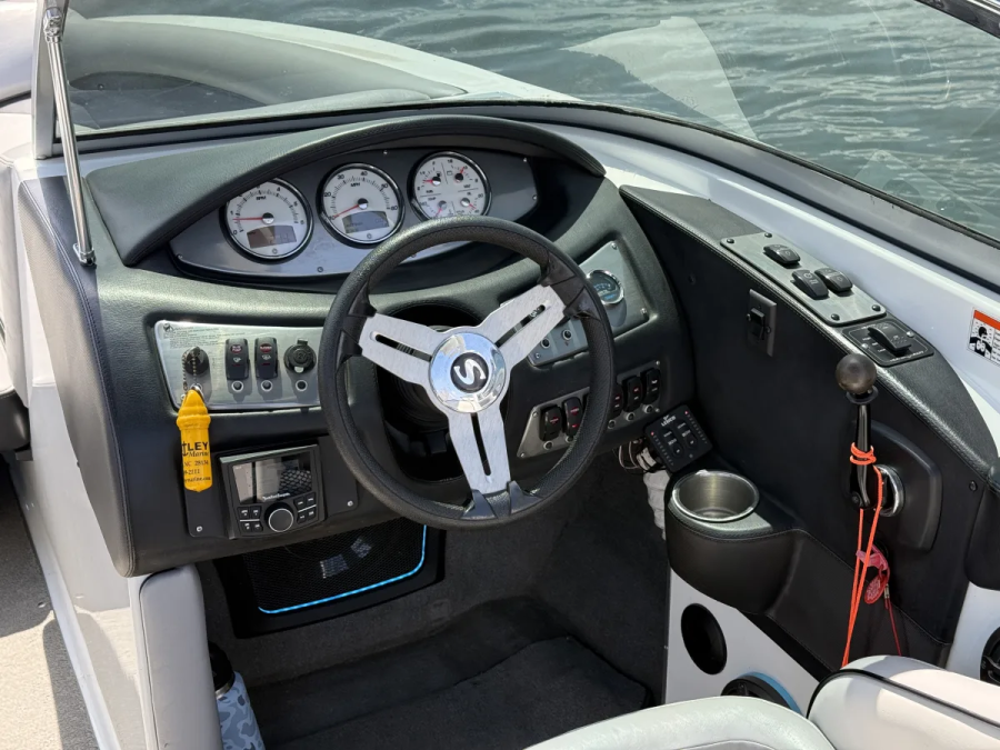 2014 Supreme Boats V226 for sale in MOORESVILLE, North Carolina