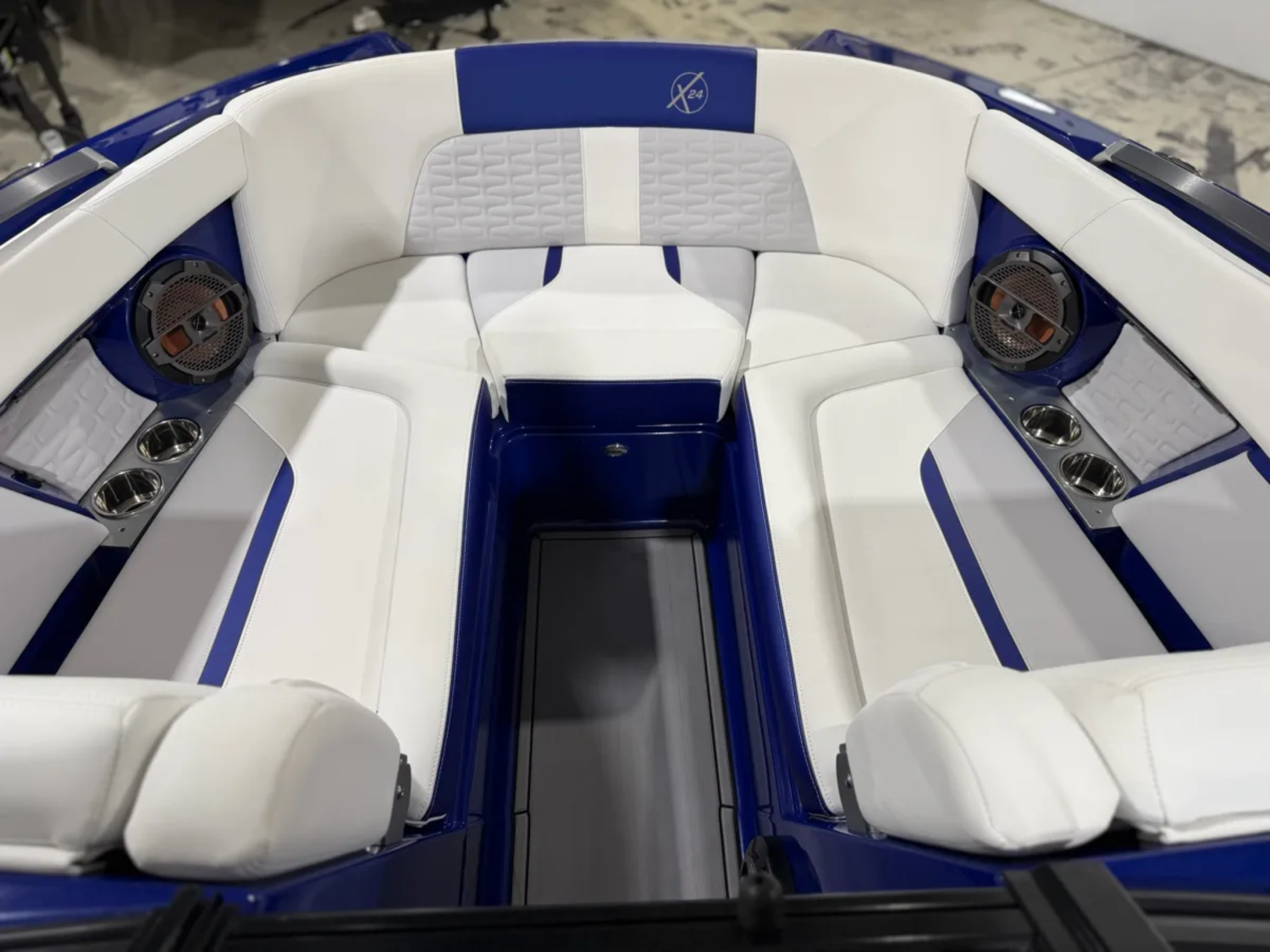 2020 Mastercraft X24