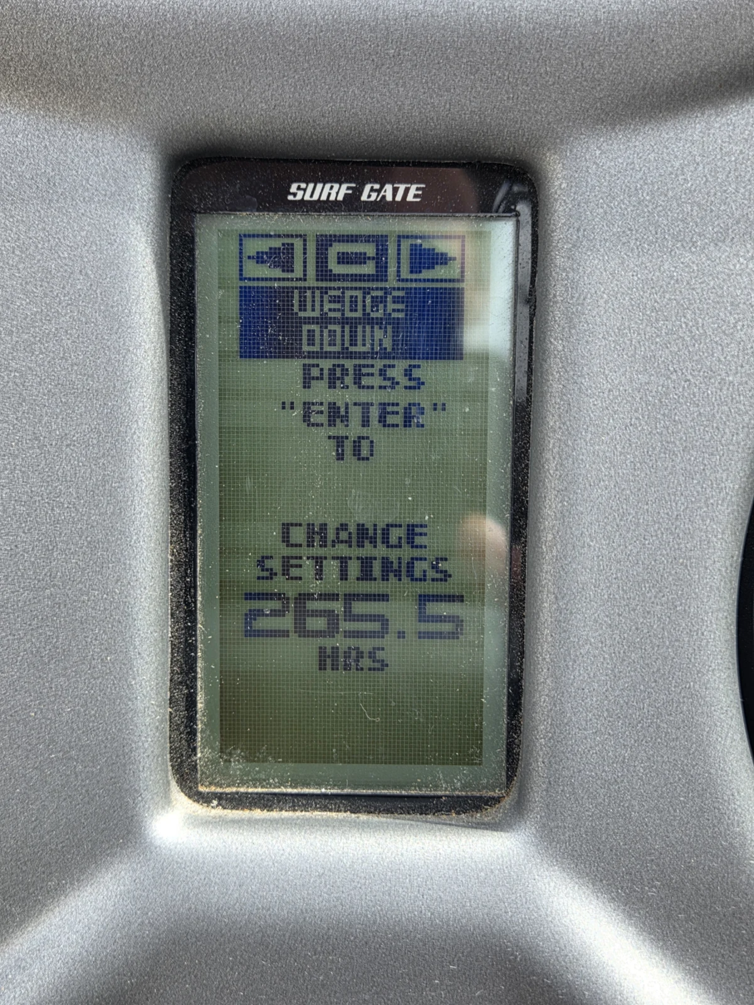 2017 T23 Malibu Axis Surf Boat - Low Hours