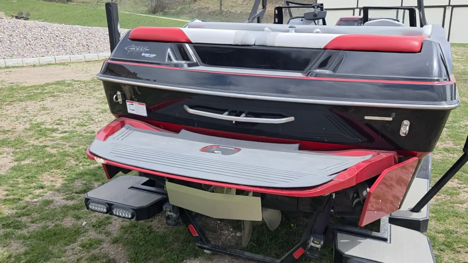 2017 T23 Malibu Axis Surf Boat - Low Hours