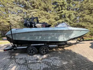 2020-nautique-g23-130494-image0_171232.webp