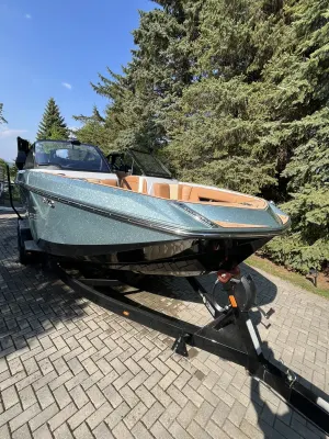 2020-nautique-g23-130494-image8.webp