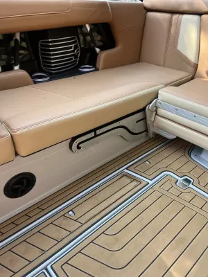 2020-nautique-g23-130494-image9.webp