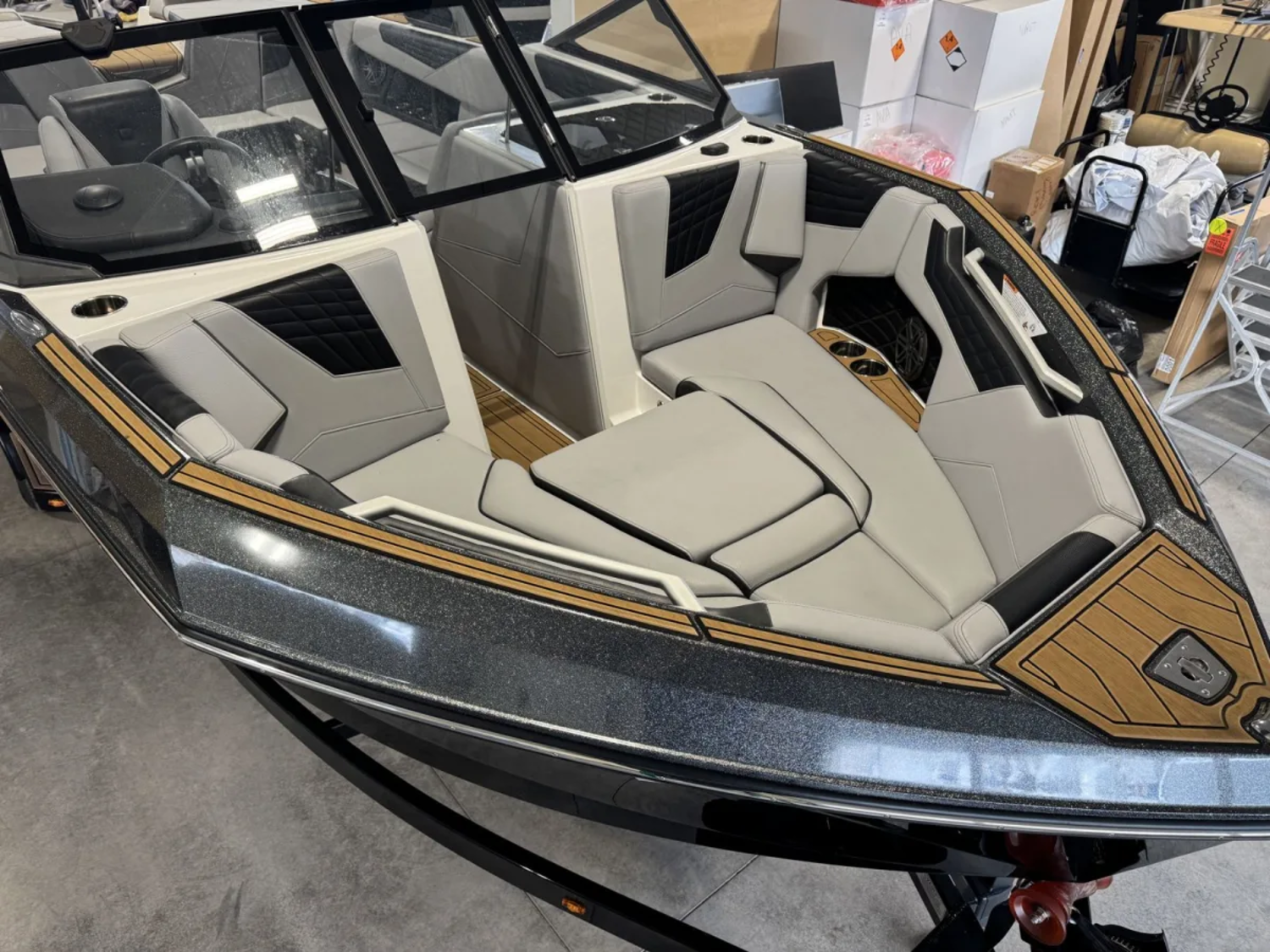 2023 Nautique S23