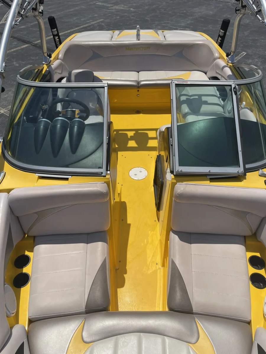 2006-mastercraft-x2-130505-image4.webp