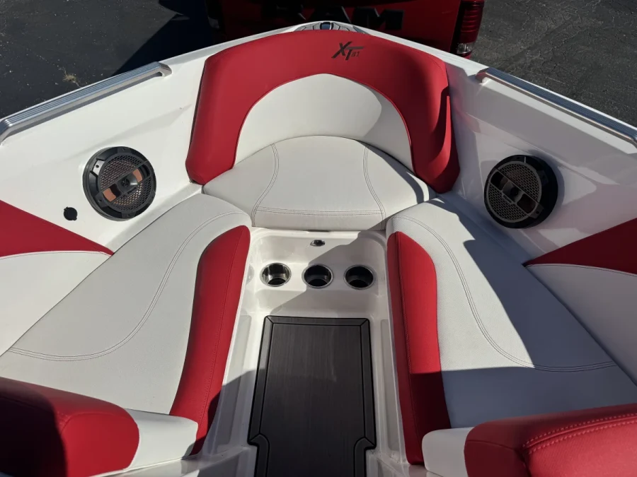2019 Mastercraft Boats XT21 for sale in Brookfield, Wisconsin
