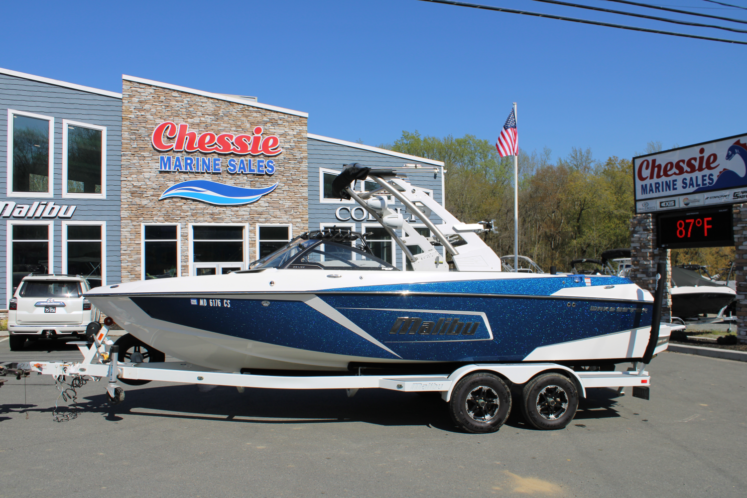 2018 Malibu 23 LSV