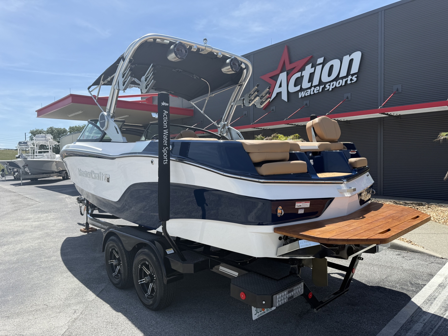 2022 MasterCraft XT22