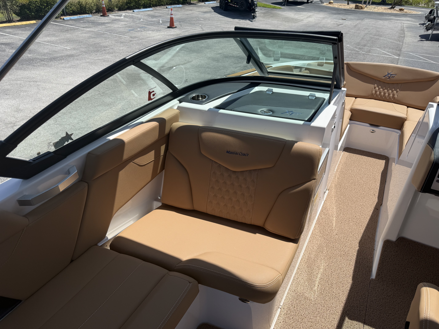 2022 MasterCraft XT22