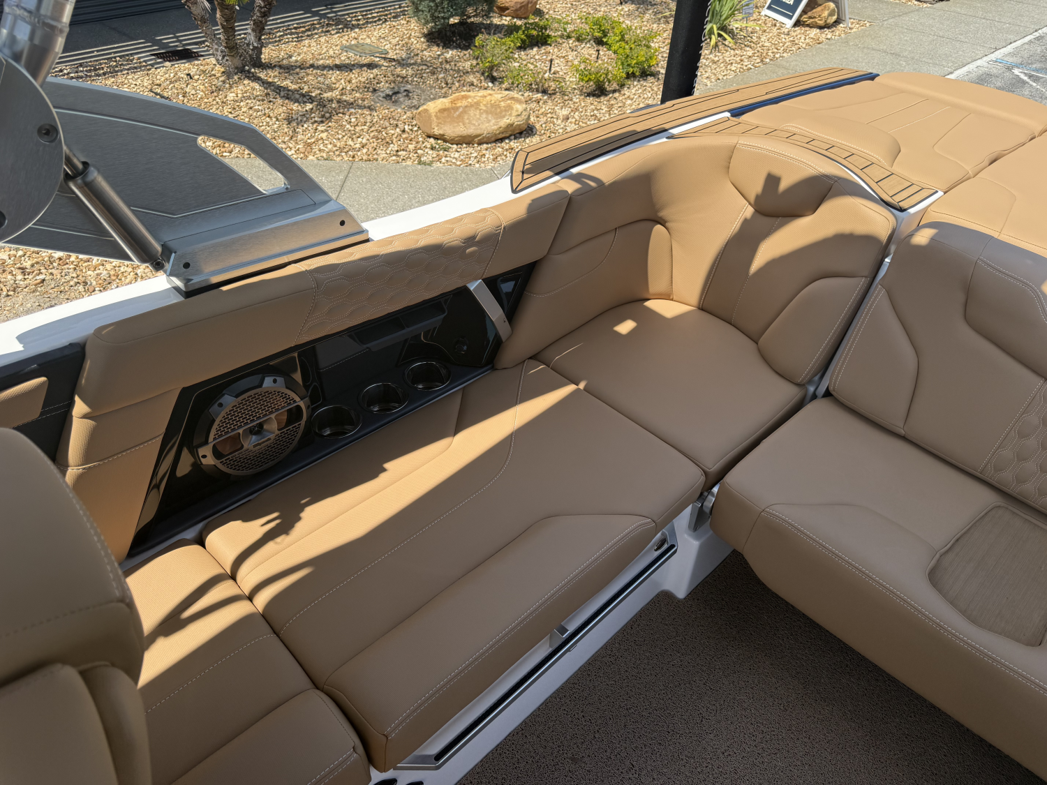 2022 MasterCraft XT22