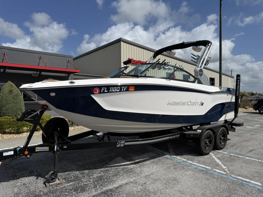 2022 Mastercraft Boats XT22 for sale in Polk City, Florida