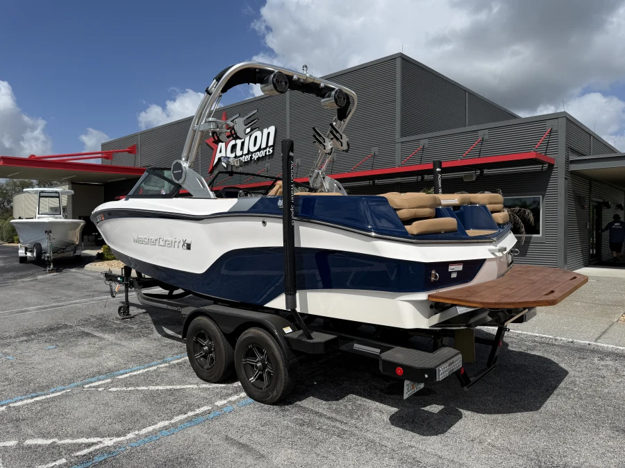 2022 Mastercraft Boats XT22 for sale in Polk City, Florida