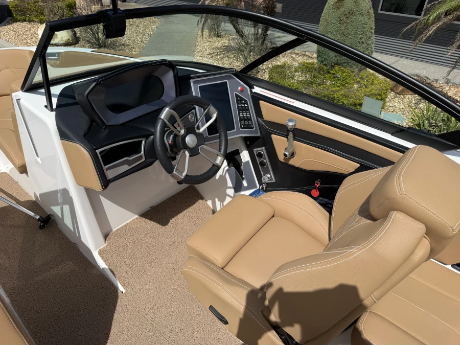 2022 Mastercraft Boats XT22 for sale in Polk City, Florida