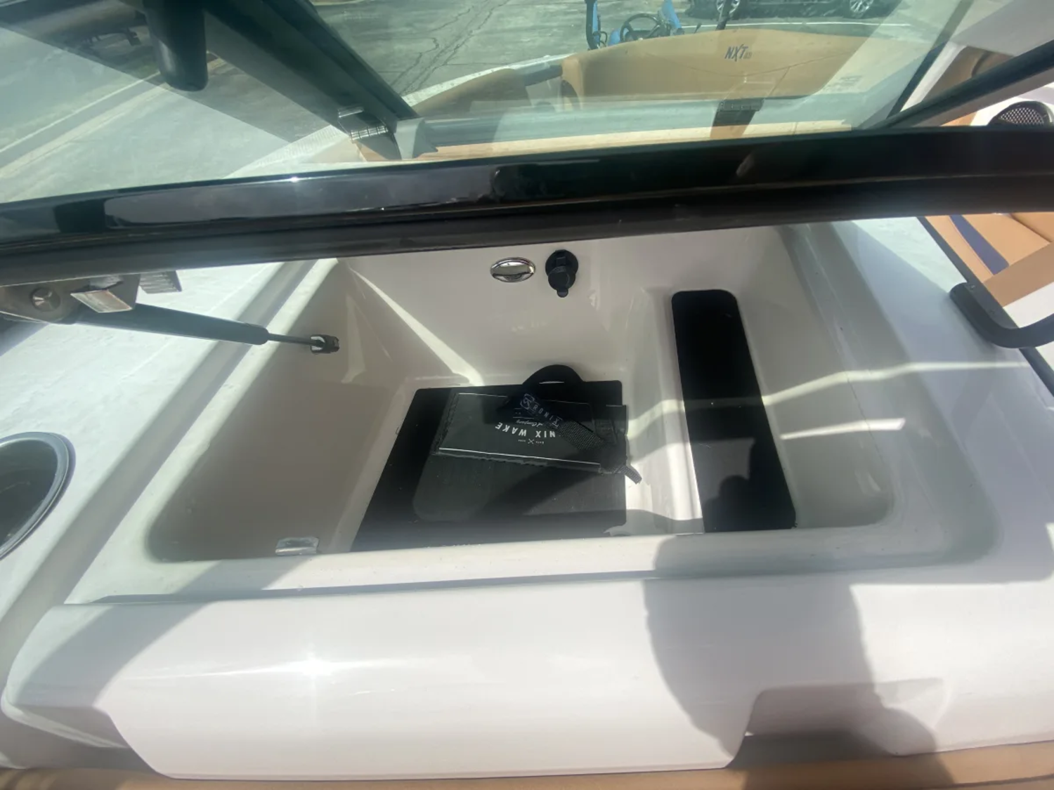 2023 MasterCraft NXT21