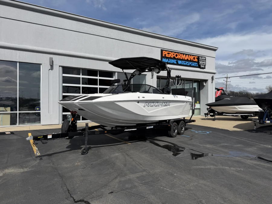 2025 Moomba Boats Makai for sale in OSAGE BEACH, Missouri
