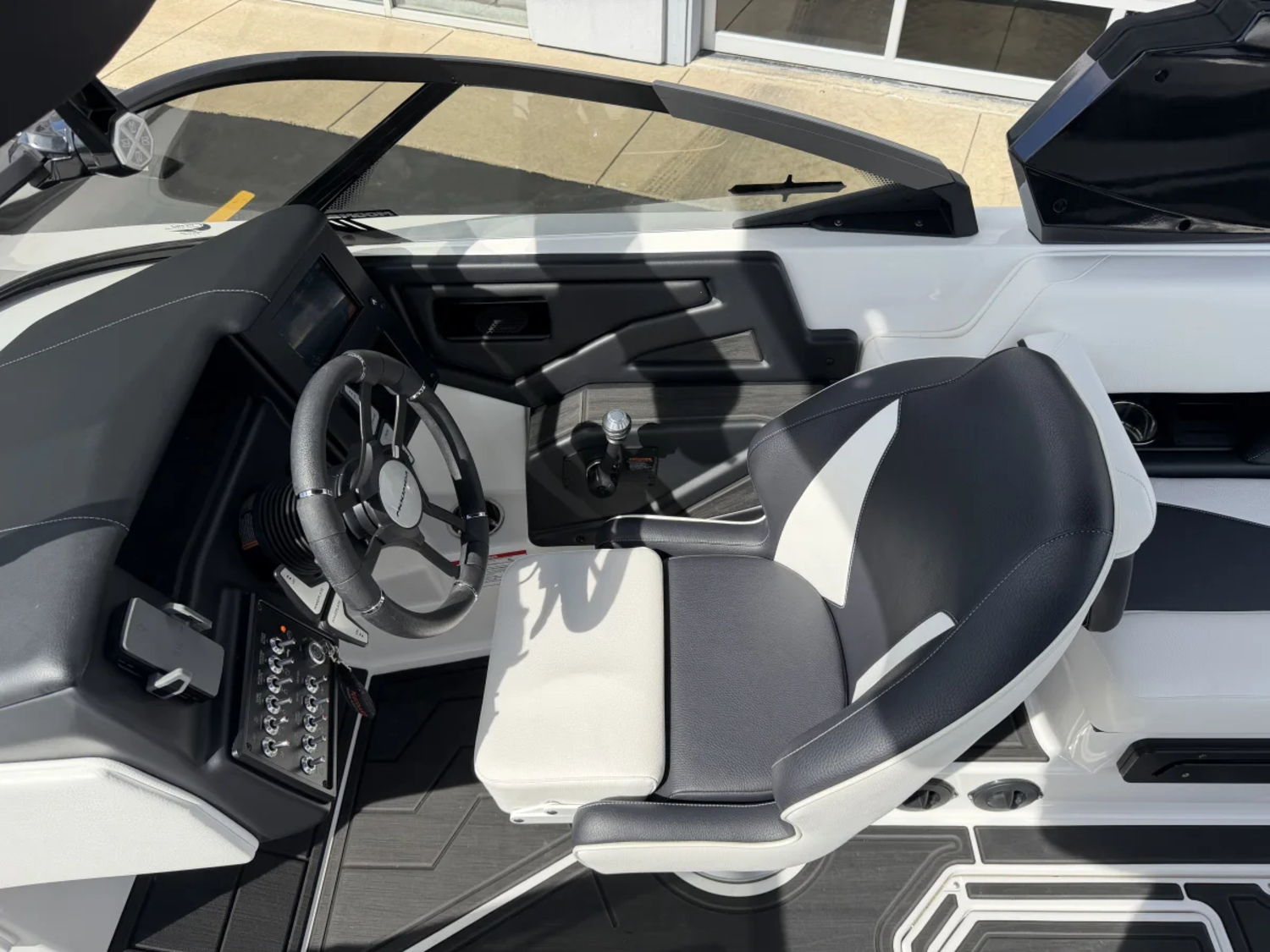 2025 MOOMBA MAKAI FULLY LOADED RAPTOR 450 ONLY 20 HOURS